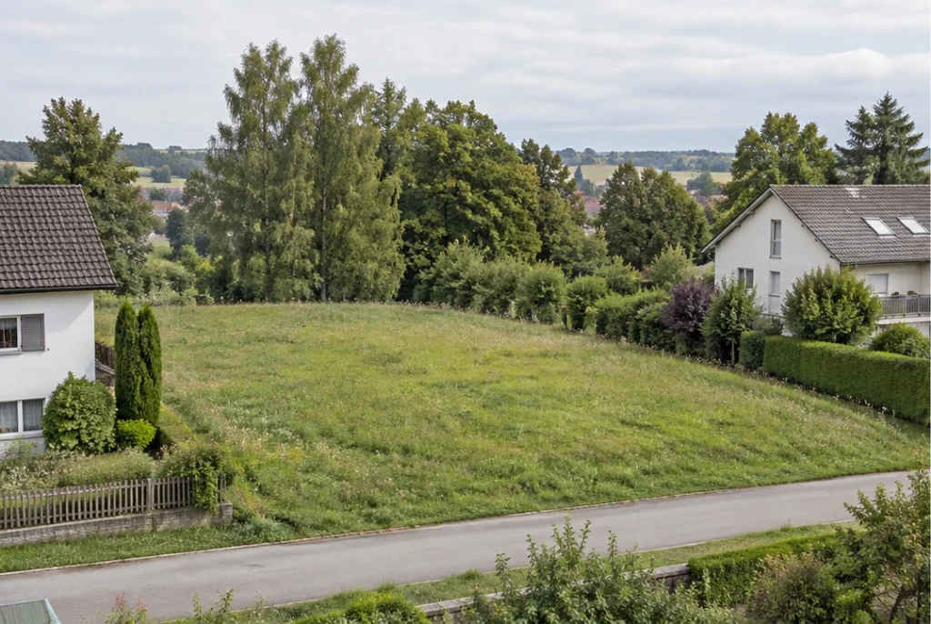 Bauland zu Mehrfamilienhaus – vorher